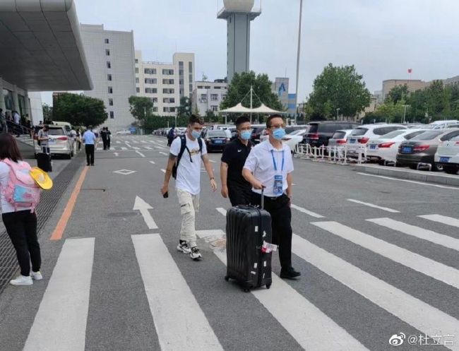 亚洲靠逼com